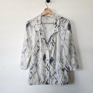 Weekends Chicos Size 1 Button Down Grey Blouse Shacket Light Jacket